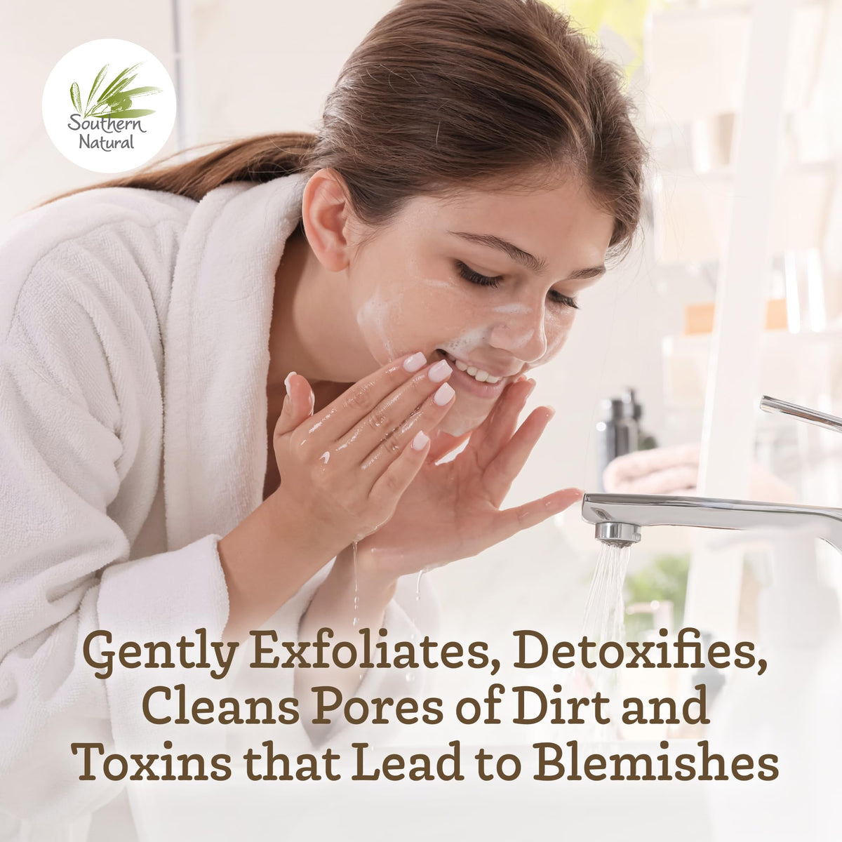 Southern Natural creamy lather in hand demonstrating gentle effective cleanse