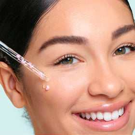 SpaLife pump in action releasing pearls for instant moisture