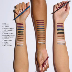 stila application along lashline demonstrating precise definition and control
