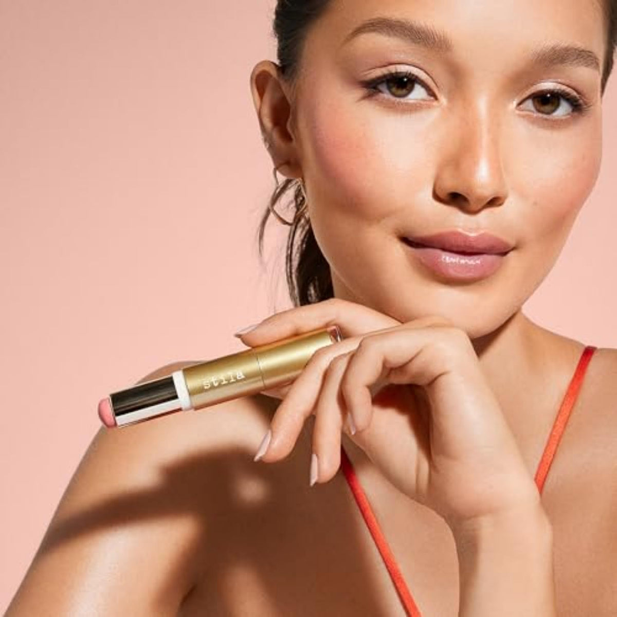 stila duo inside travel bag ready for touch-ups on the go