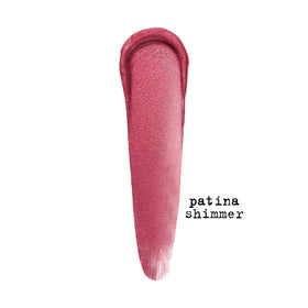 stila doe-foot applicator close-up delivering precise application and sharp lip edges