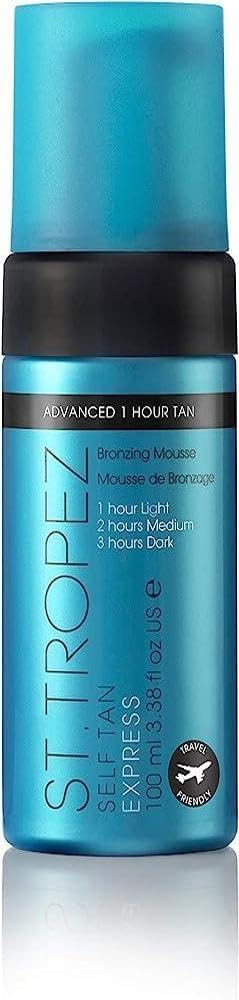 St.Tropez bottle front view showing product and benefit fast tan