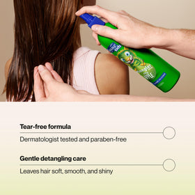 Suave Kids Silly Apple spray action demonstrating easy application benefit