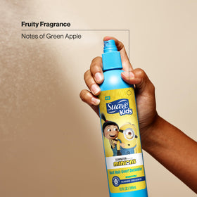 Suave Minions in use while combing child to reduce tugging