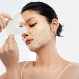 Sulwhasoo ginseng root and peptide visuals showing natural actives for firmer skin
