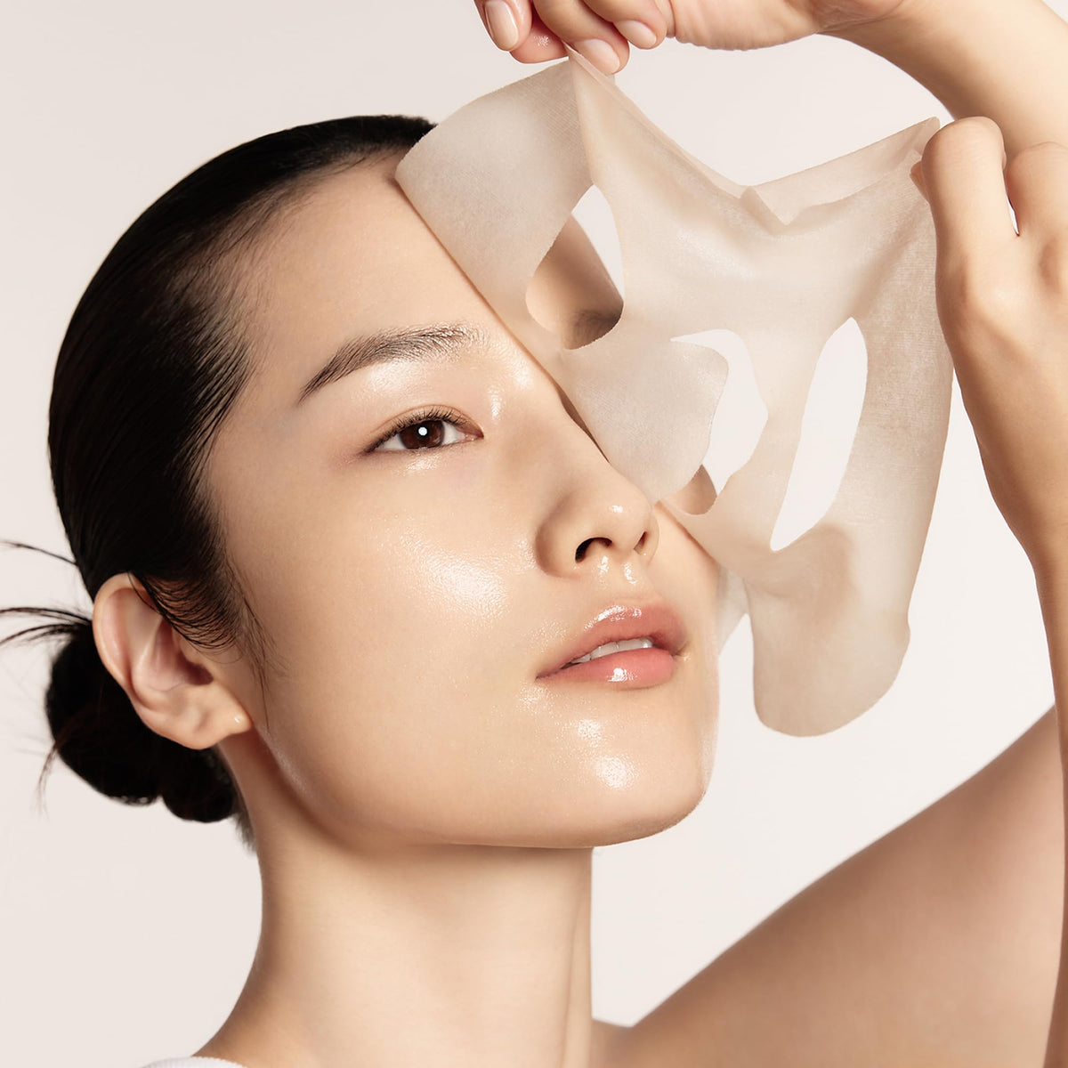 Sulwhasoo open package with mask visible for easy application and fit