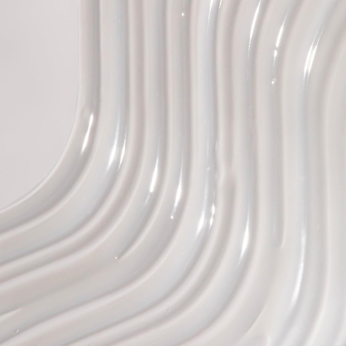 Summer Fridays close-up of serum texture highlighting smooth absorbency