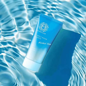 SUN KILLER applied on model face demonstrating invisible finish benefit