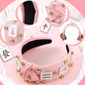 Suncalla mahjong charms detail showcasing themed accents and charm