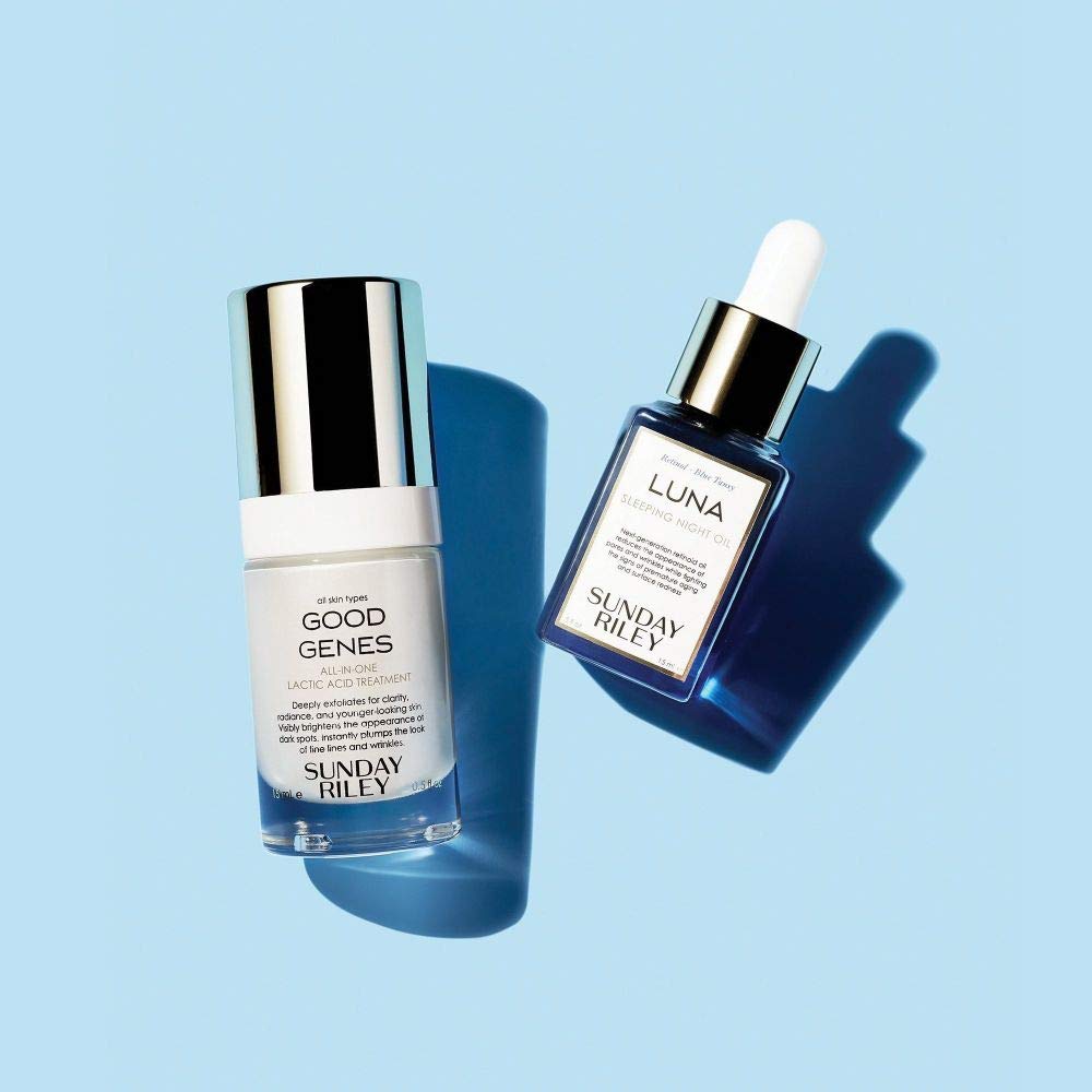 Good Genes texture close-up showing creamy serum, highlighting exfoliating lactic acid benefits by Sunday Riley