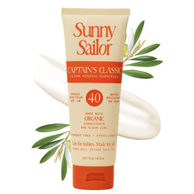 Sunny Sailor front bottle showing SPF 40 and family-safe benefits