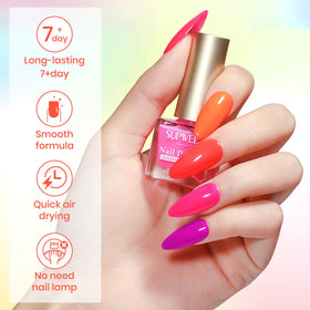 SUPWEE brush applying polish close-up demonstrating smooth glide and even coverage