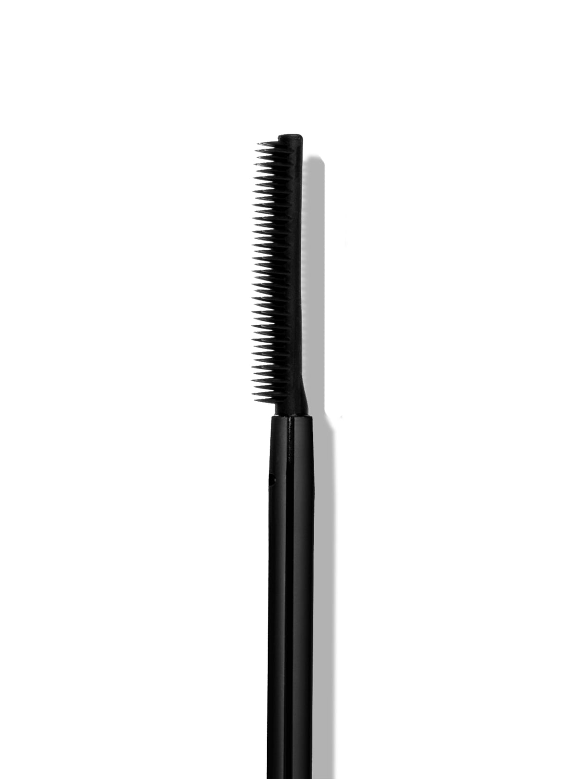 Sweed eyelash serum tube and applicator detail highlighting nutrient-rich formula