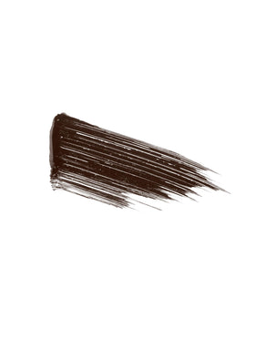 SWEED mascara application on model illustrating defined, clump-free lashes