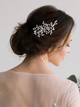 SWEETV close-up of rhinestones displays sparkling crystal detail