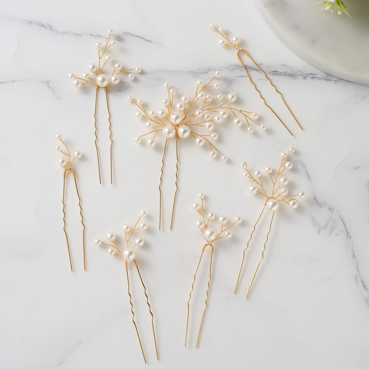 SWEETV front packaging showing seven hair pins, ideal for gifting
