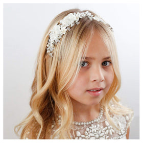 SWEETV front view headpiece on display showing overall style and elegance