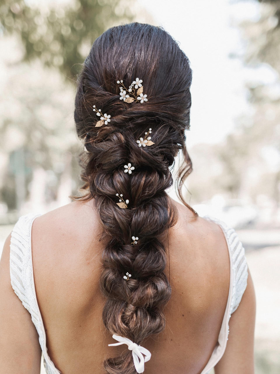 SWEETV front packaging showing seven-piece bridal hair pin set and styling options