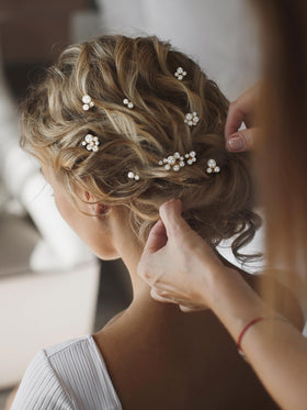SWEETV front packaging of nine bridal hair pins displayed neatly, ideal gift presentation