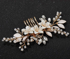 SWEETV comb worn in a half-up bridal hairstyle illustrating styling effect