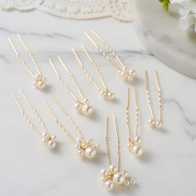 SWEETV pins scattered through waves to show romantic styling and versatility