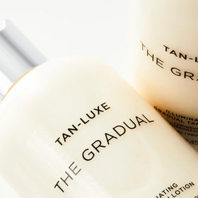 TAN-LUXE open cap dispensing lotion showing controlled, mess-free use