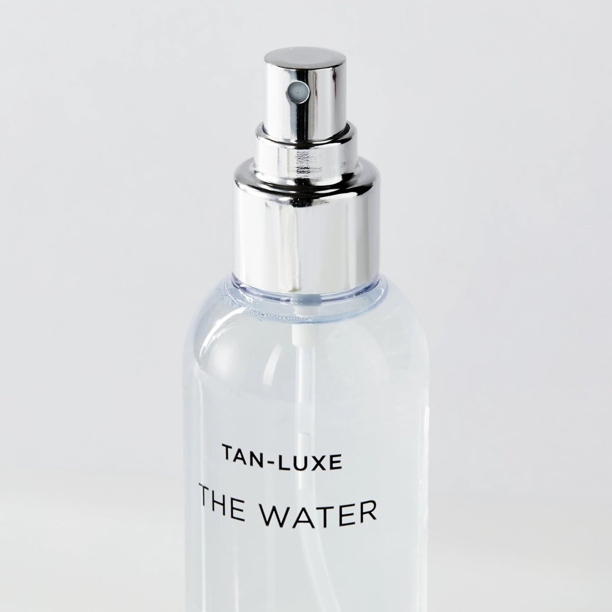 TAN-LUXE after glow on legs revealing natural medium-to-dark tan result