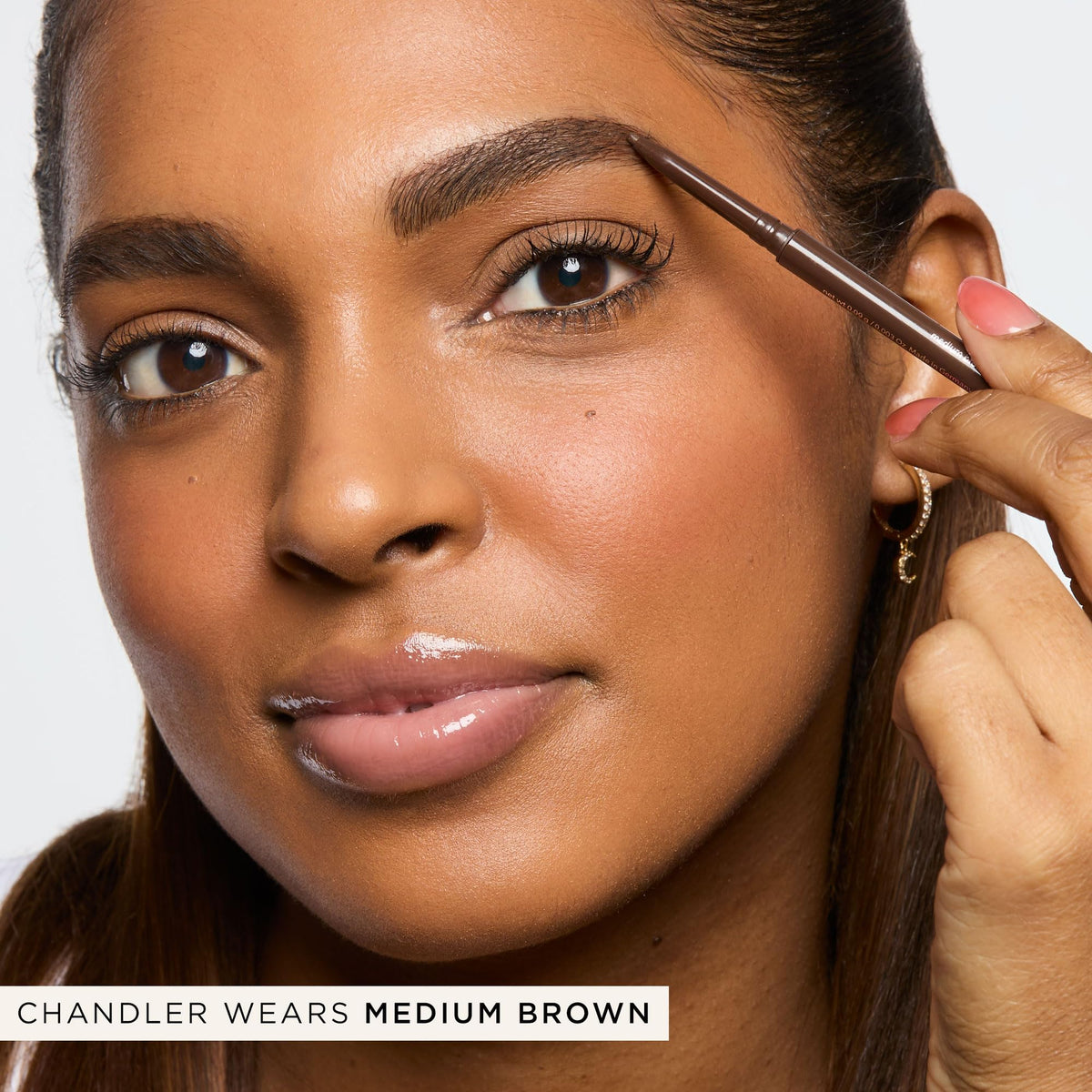 tarte spoolie brush detail grooms brows for blended, polished finish