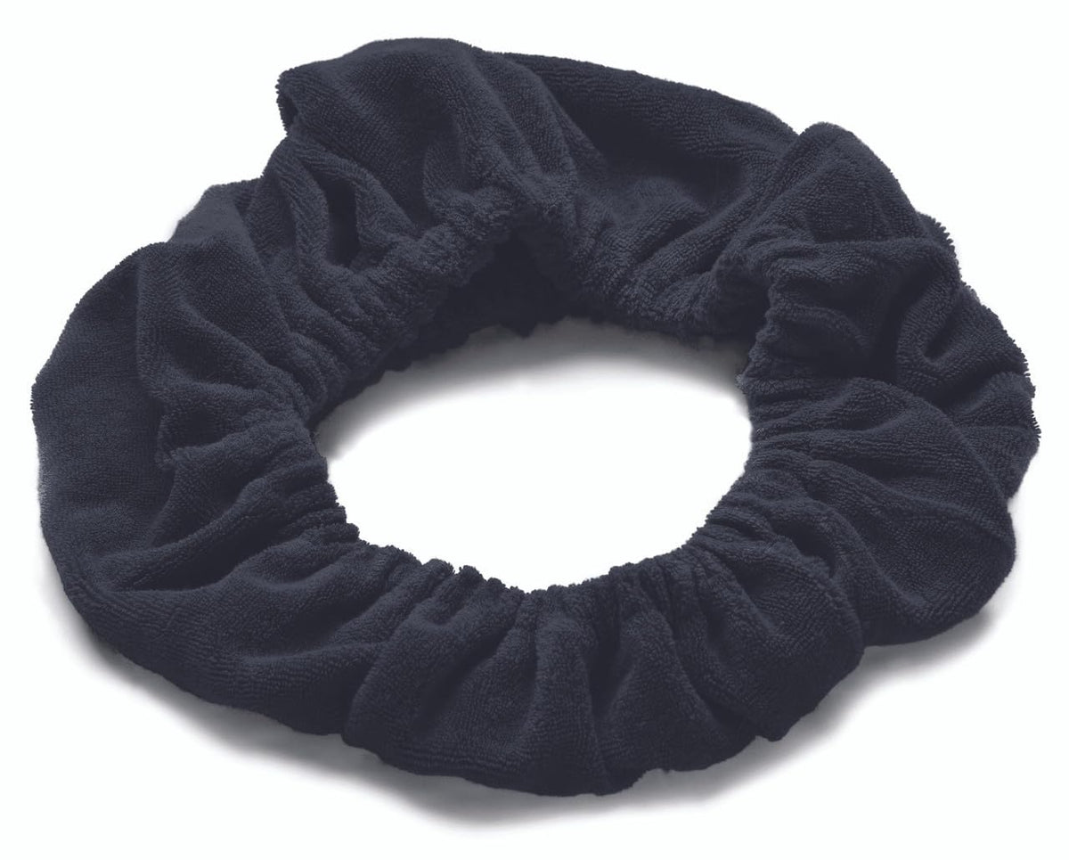 TASSI close-up of terry cloth texture highlighting absorbency
