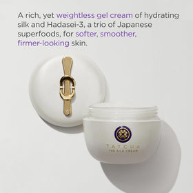 Close-up of Akoya Pearl extract ingredient for TATCHA silk cream boosting radiance