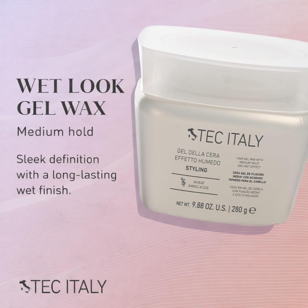 Tec Italy open jar texture showing gel-wax sheen and smooth consistency