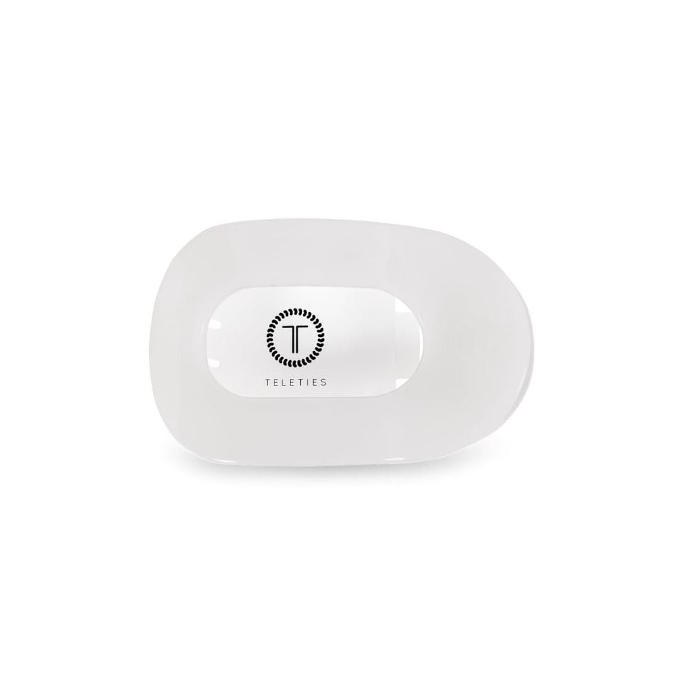 TELETIES flat round clip front view shows clean coconut white finish and reliable grip
