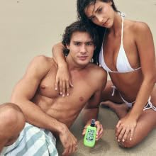 THE FOX TAN used at beach showing practical use and faster tan potential