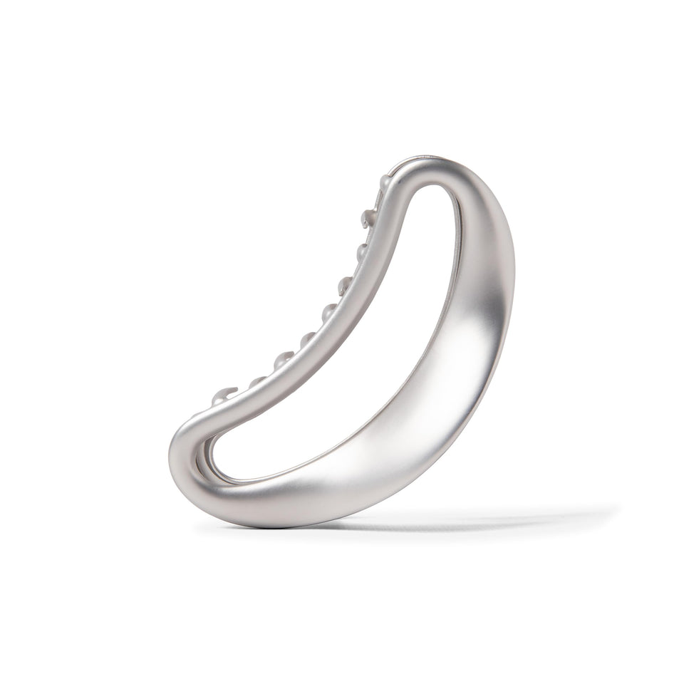 The Hair Edit front view of sculpted silver claw clip showing shape and polish benefit