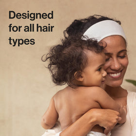 The Honest Company spritz on hair demo showing detangling and smoother strands