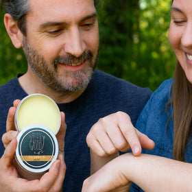 The Ilex Wood eco-friendly packaging flatlay underscoring plastic-free promise