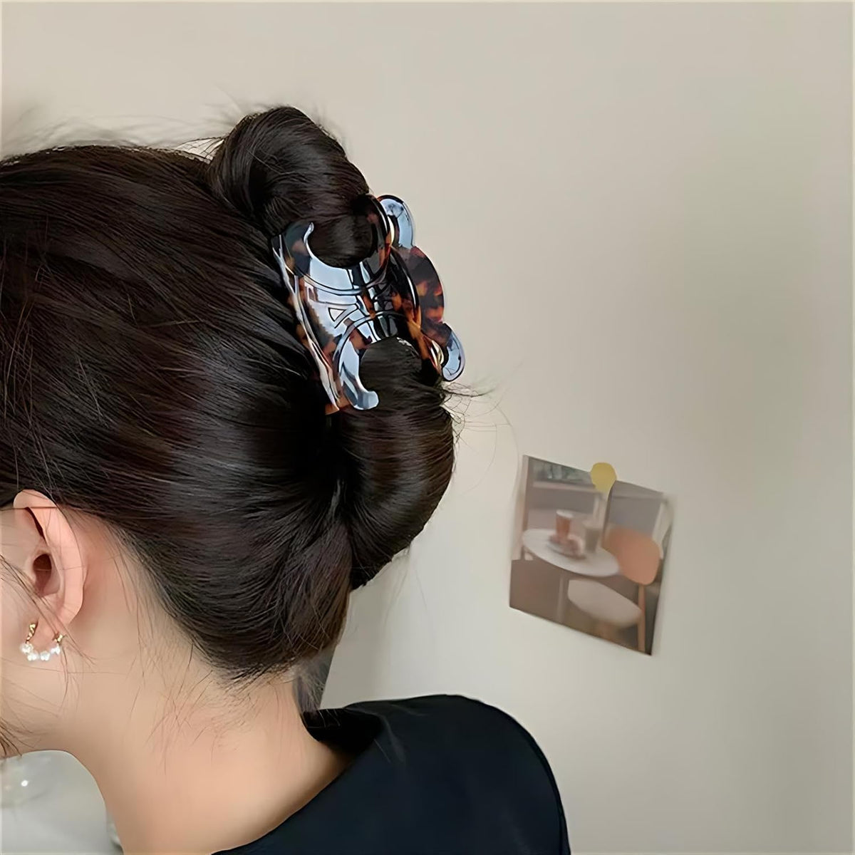 The Only One side view focusing on spring detail and reinforced hold for secure styling