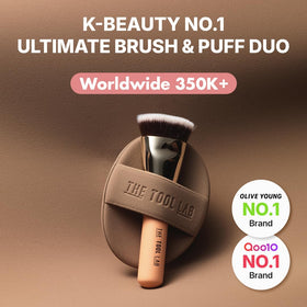 THE TOOL LAB close-up of brush head highlighting densely packed bristles for smooth blending