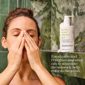 THISWORKS gel texture close-up showing smooth consistency for moisturizing, comfortable cleansing