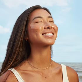 Three Ships red algae ingredient visual highlighting hydration benefit