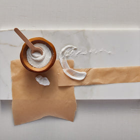 Thymes botanical ingredients display, natural extracts and antioxidant benefit