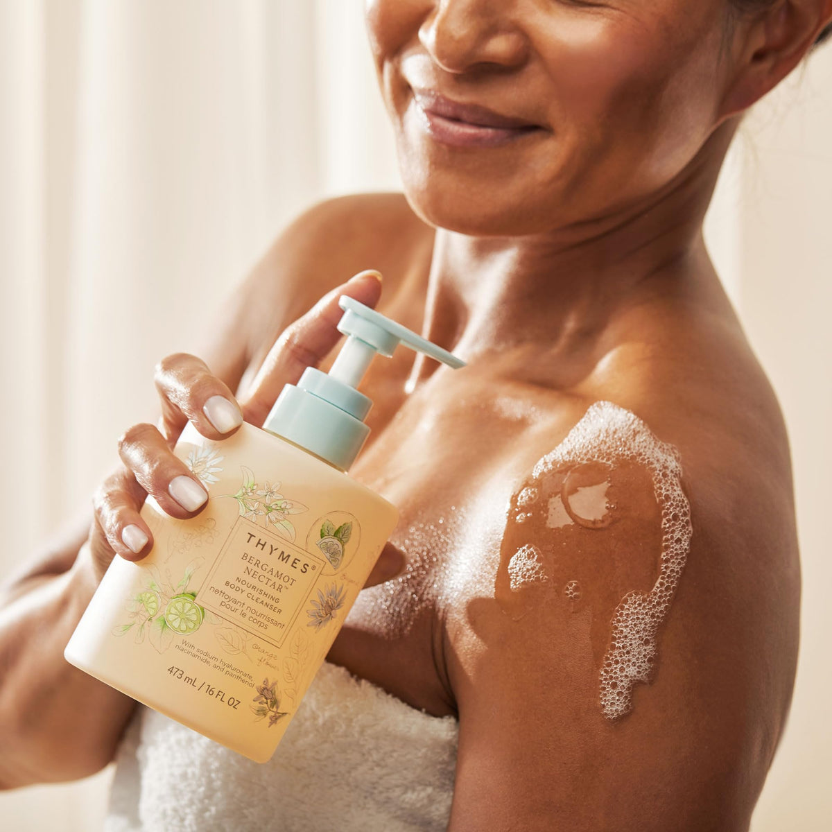 Thymes ingredients label close-up showing key actives and gentle formulation benefit
