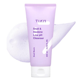 TIA'M front packaging showing bottle and product name, clear benefit of gentle cleansing