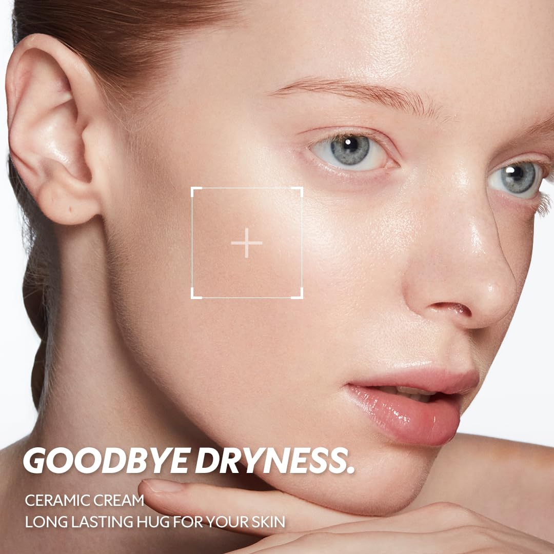 TIRTIR cream texture close-up highlighting smooth, hydrating finish