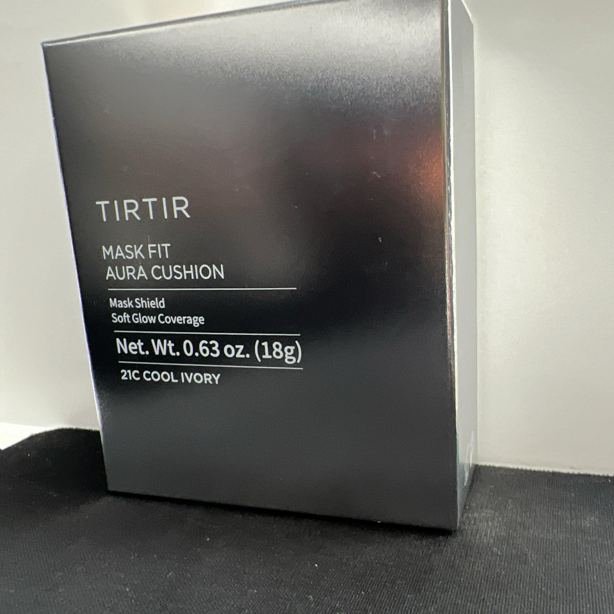 TIRTIR ingredients label showing hyaluronate and birch sap benefits