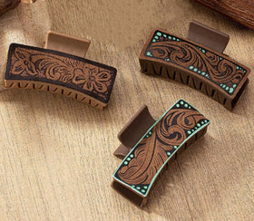 Tobeffect front packaging showing three turquoise western claw clips and gift-ready appeal