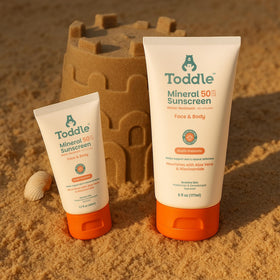 Toddle ingredients close-up with aloe and niacinamide to soothe skin