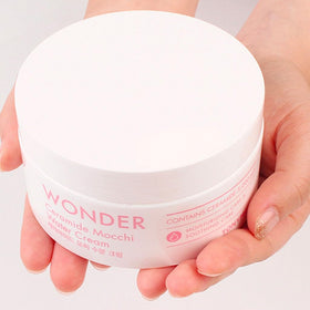 TONYMOLY cream texture close-up highlighting mochi-like consistency and fast absorption