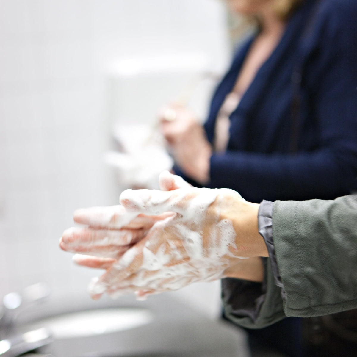 Tork extra mild in a public washroom setting demonstrating neutral scent suitability