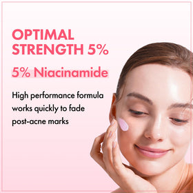 TOSOWOONG cream close-up highlighting smooth consistency and skin-friendly finish